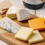 豪快にチーズにかぶりつける！楽天市場でおすすめの激安チーズブロック取り扱いショップのご紹介