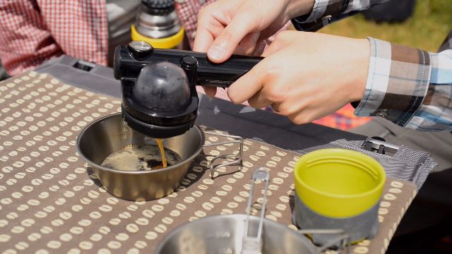 伊吹山で高山植物と山コーヒー
