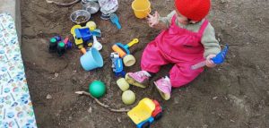 【砂場遊びの汚れ防止】アウトドアプロダクツのお砂場着を買いました【子供用プレイウェア】