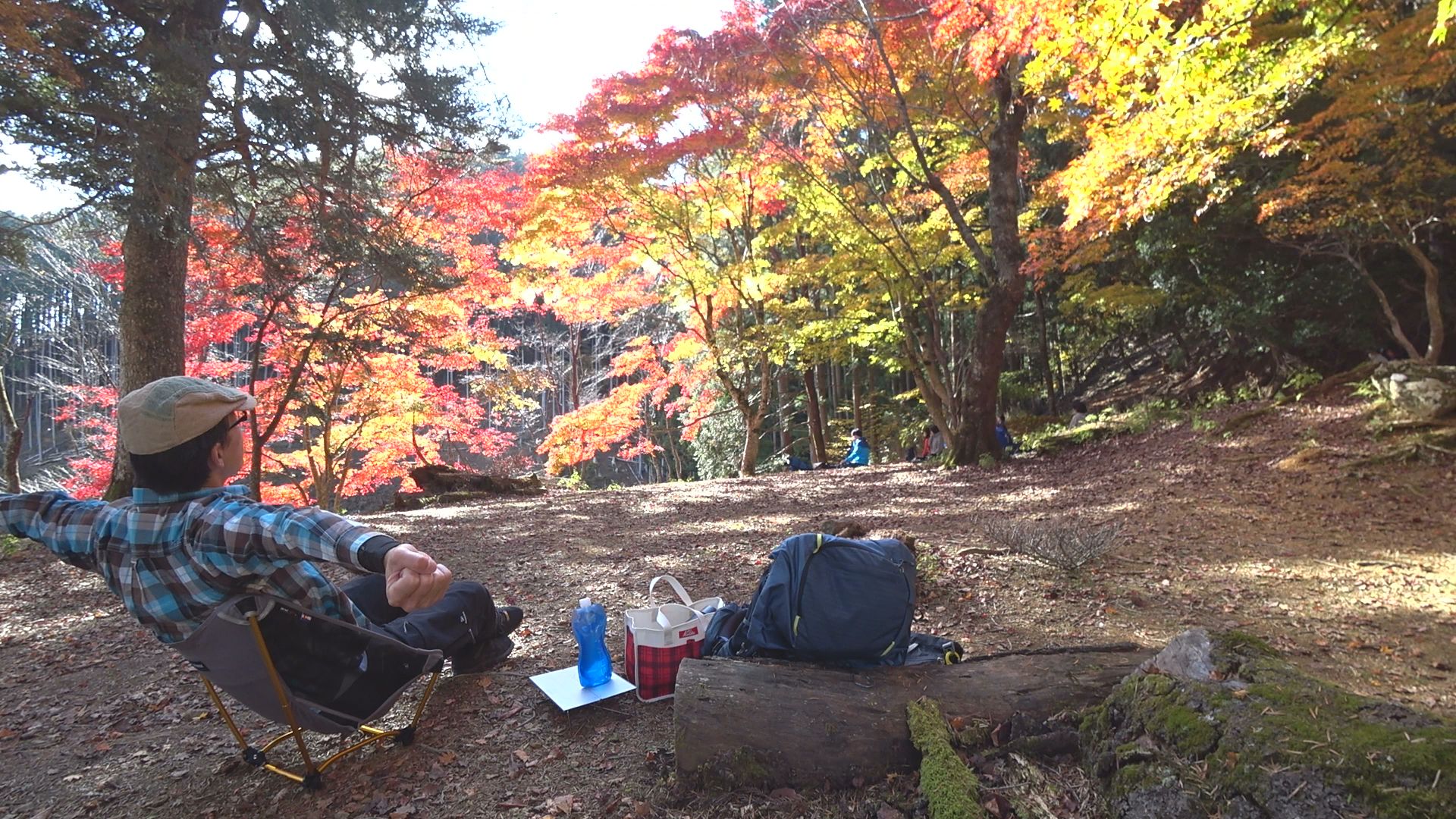山と珈琲吉野山の紅葉で山コーヒー