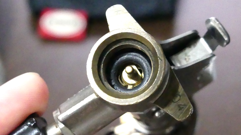 プリムスP153バーナーのOリングパーツ硬化ひび割れ