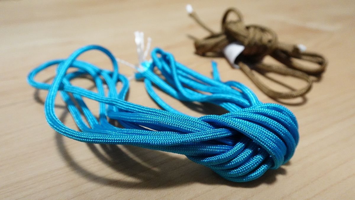 パラコード（細引き）やクライミングロープでネックレスを自作するときの注意点と危険性について