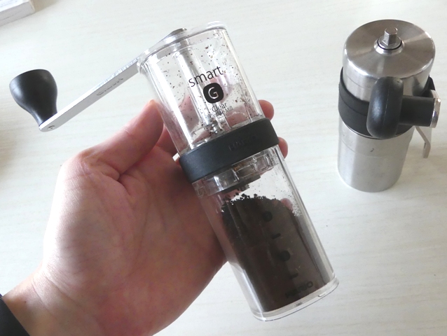 ハリオ・スマートGが山コーヒー・アウトドア向けミルの定番になりそう