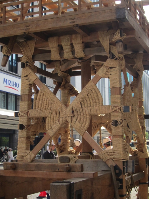 珈琲怪談のヒドゥンと山鉾の関連性