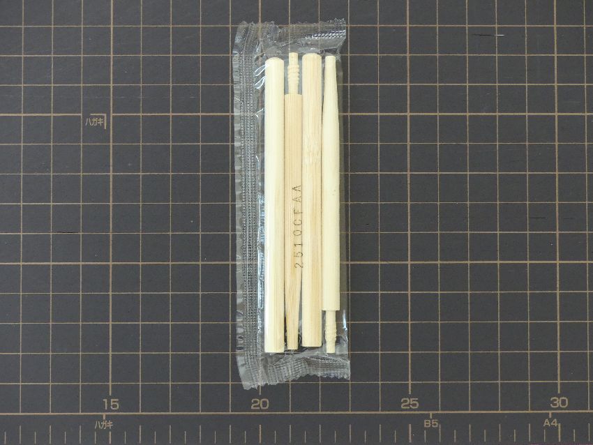 ダイソーのつなげる割り箸の個包装